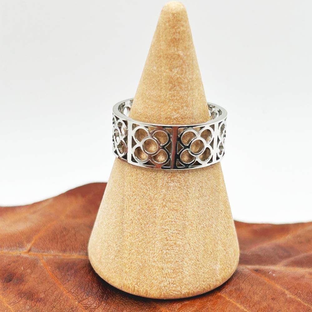 Anillo Barcelona - Inaianei