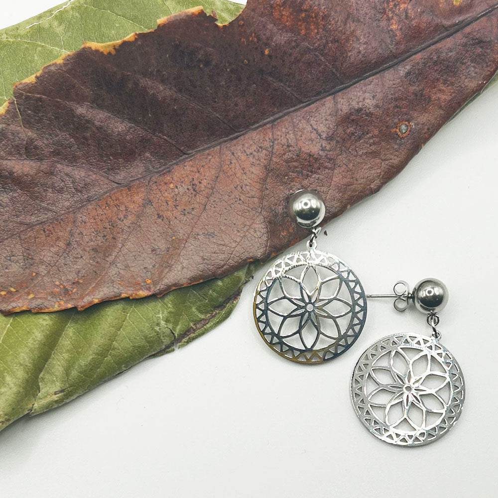 Pendientes Anila | Joyas de acero y plata | Inaianei.