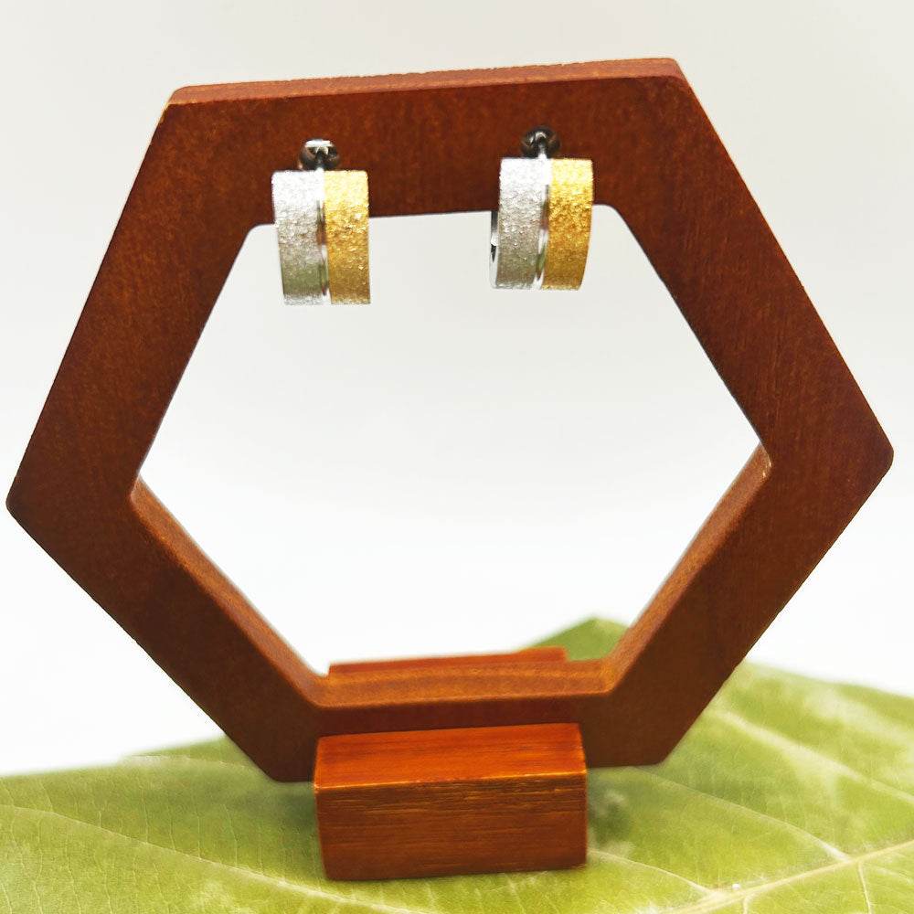 Pendientes Vinu | Joyas de acero y plata | Inaianei.
