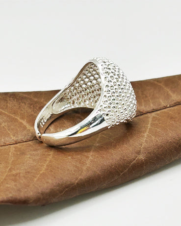 Anillo Isava