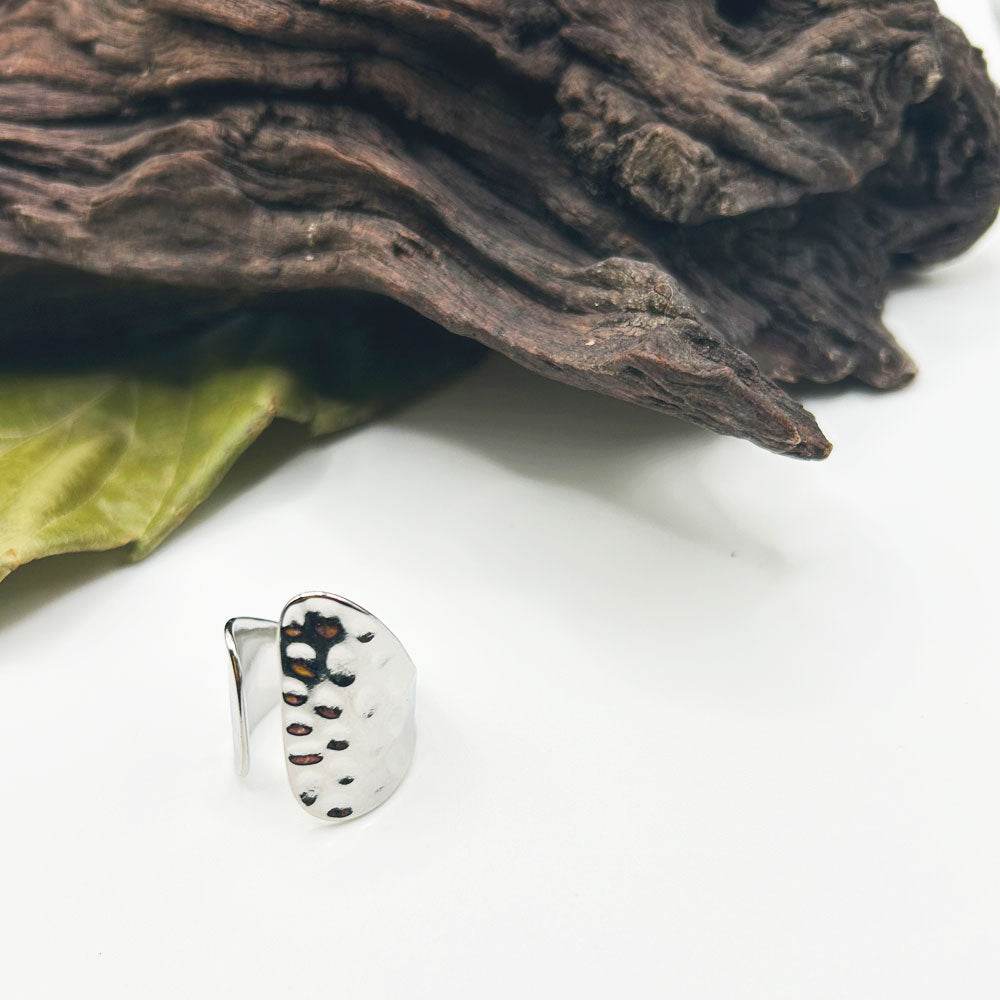 Anillo Niroa | Joyas de acero y plata | Inaianei.