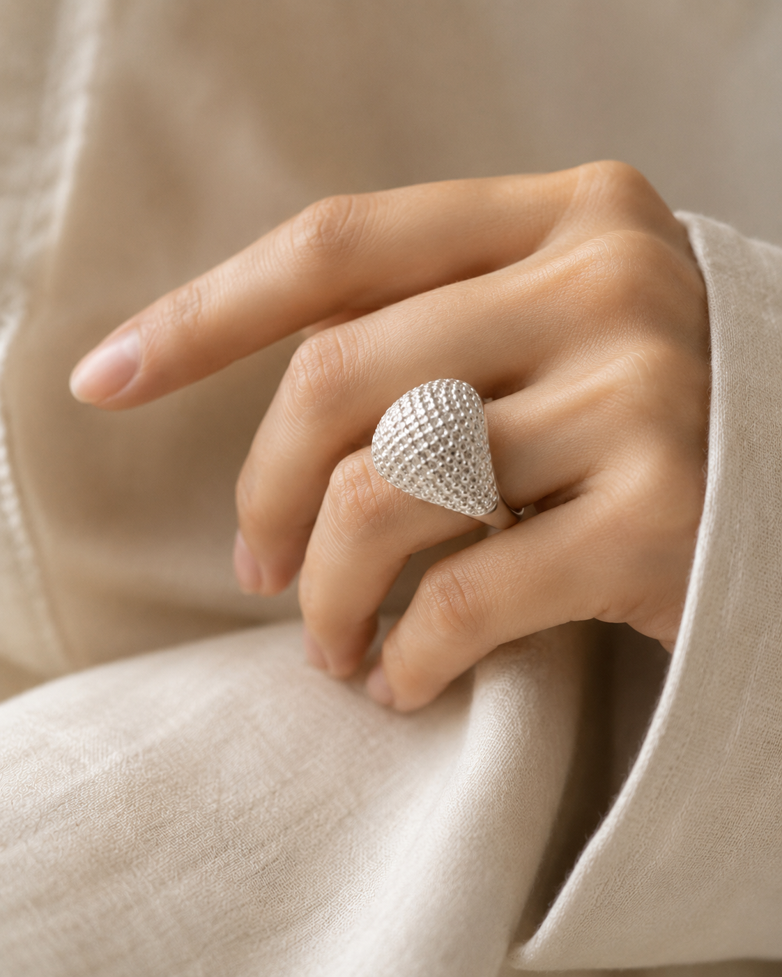 Anillo Isava
